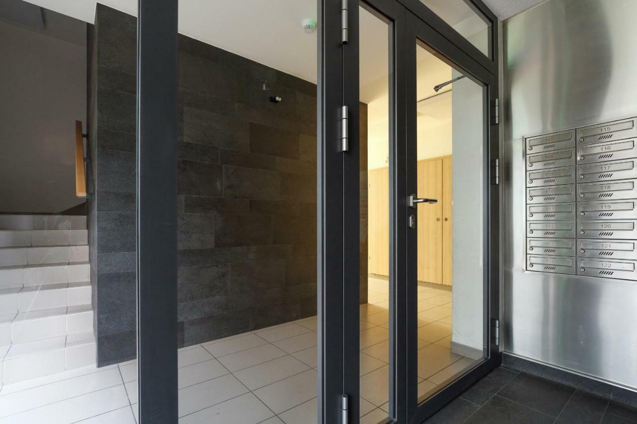 Apartments Krakow Masarska Free Parking By Noclegi Renters Bagian luar foto