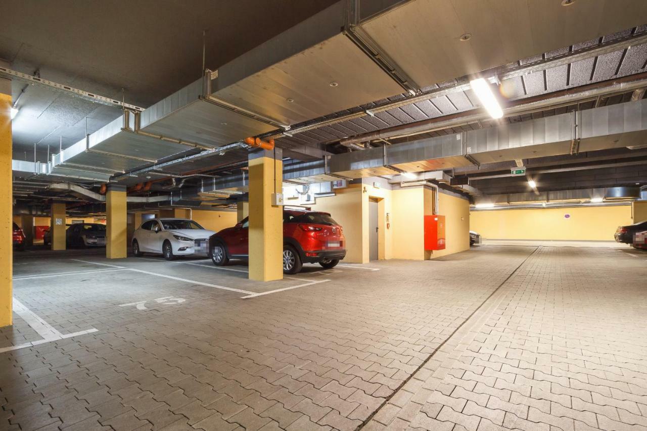 Apartments Krakow Masarska Free Parking By Noclegi Renters Bagian luar foto